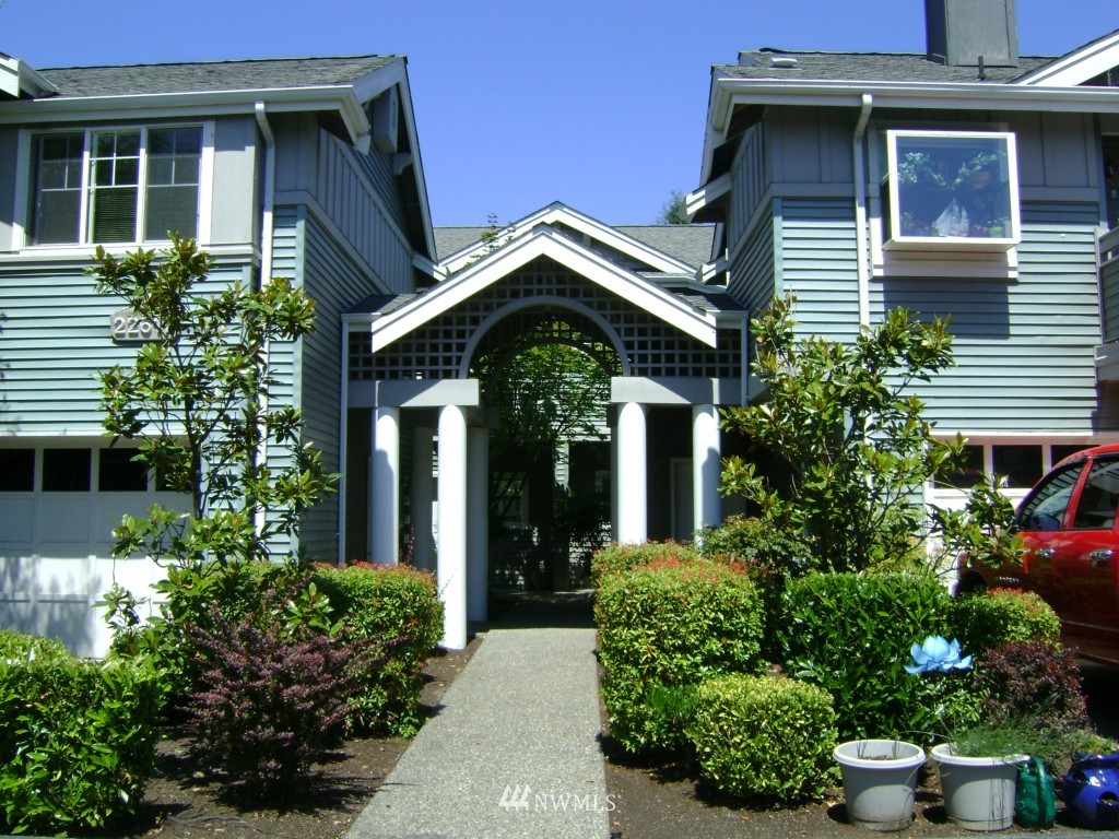 22617 4th Avenue West Bothell, WA 98021 - Photo 1 of 7 Gallery Image 1