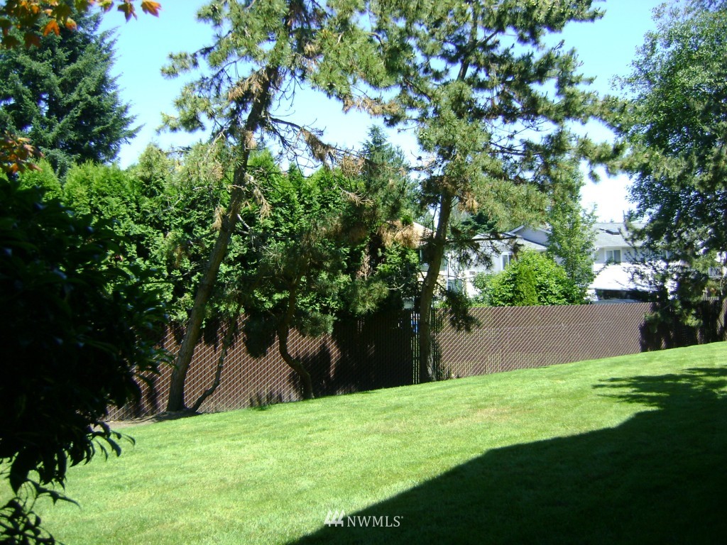 22617 4th Avenue West Bothell, WA 98021 - Photo 6 of 7 Gallery Image 6