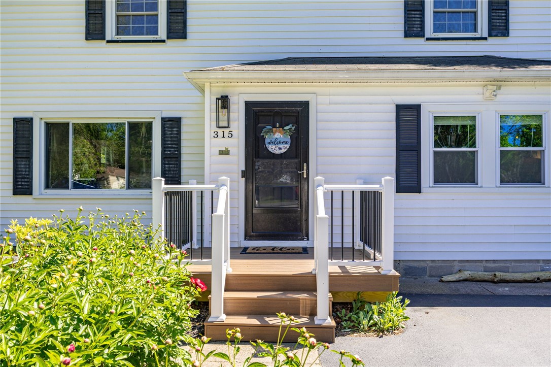 315 Eaton Road Irondequoit, NY 14617 - Photo 33 of 45