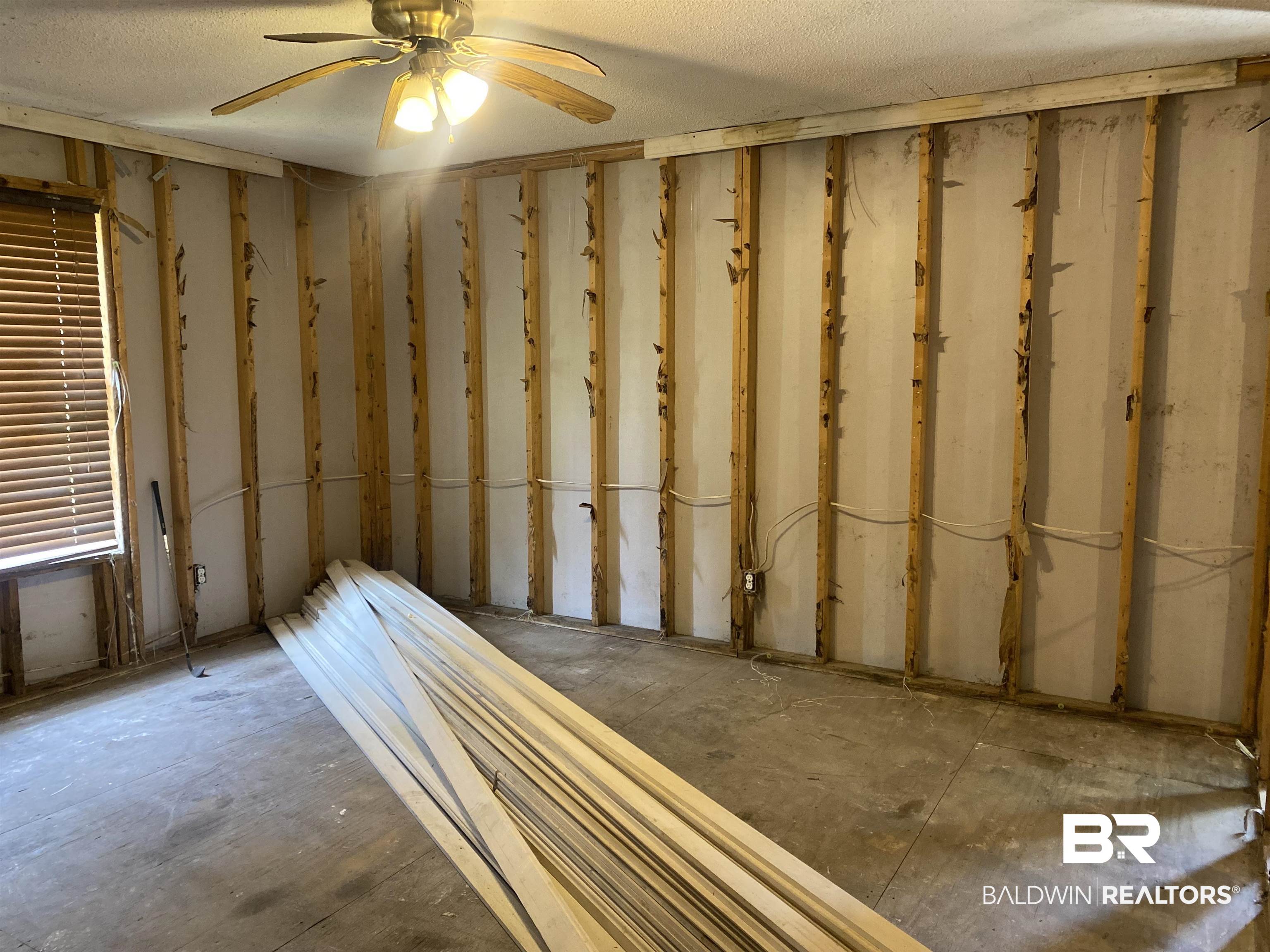 12370 Fernwood Circle Foley, AL 36535 - Photo 14 of 24 Guest Bedroom 2