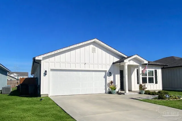 $2,175 | 5730 Friesian Drive, Pensacola, FL 32526