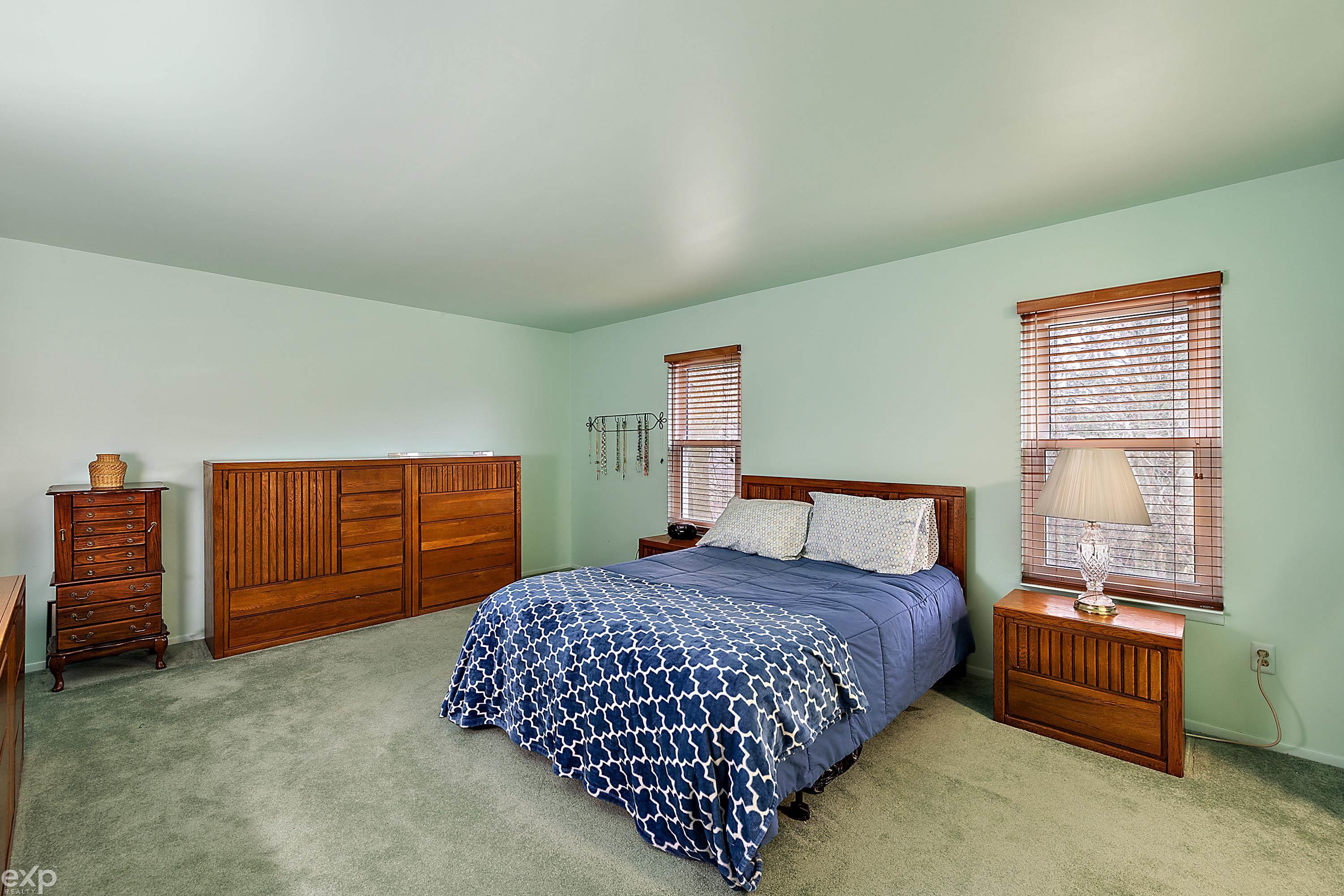 1390 North Fairview Lane Rochester Hills, MI 48306 - Photo 36 of 54