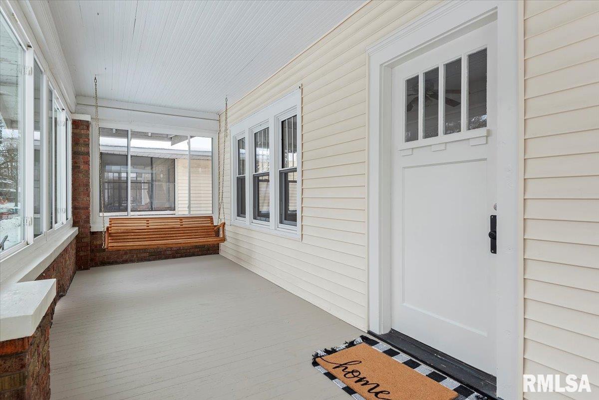 720 West Fayette Avenue Springfield, IL 62704 - Photo 3 of 33