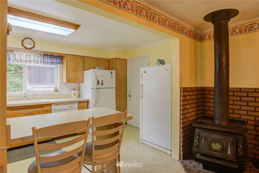 162 Kirkpatrick Road Hoquiam, WA 98550 - Photo 11 of 21 Gallery Image 11