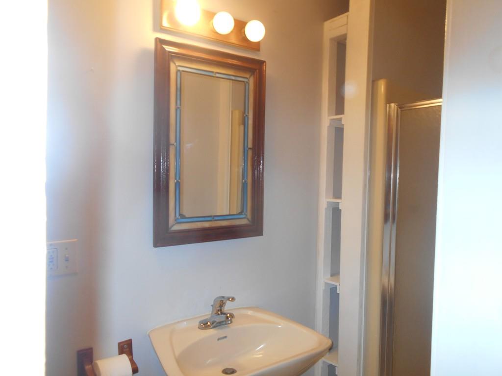107 New Athol Road Orange, MA 01364 - Photo 9 of 16 Gallery Image 9