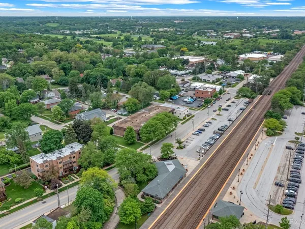 $1,850 | 4909 Spencer Avenue, Unit B, Lisle, IL 60532