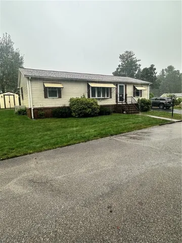 $160,000 | 12 Friar Tuck Lane, Coventry, RI 02816