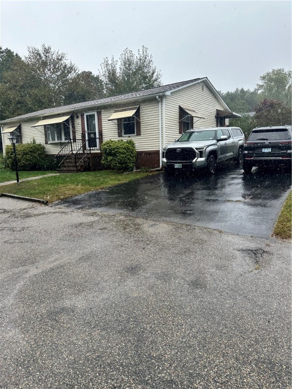 12 Friar Tuck Lane Coventry, RI 02816 - Photo 2 of 24