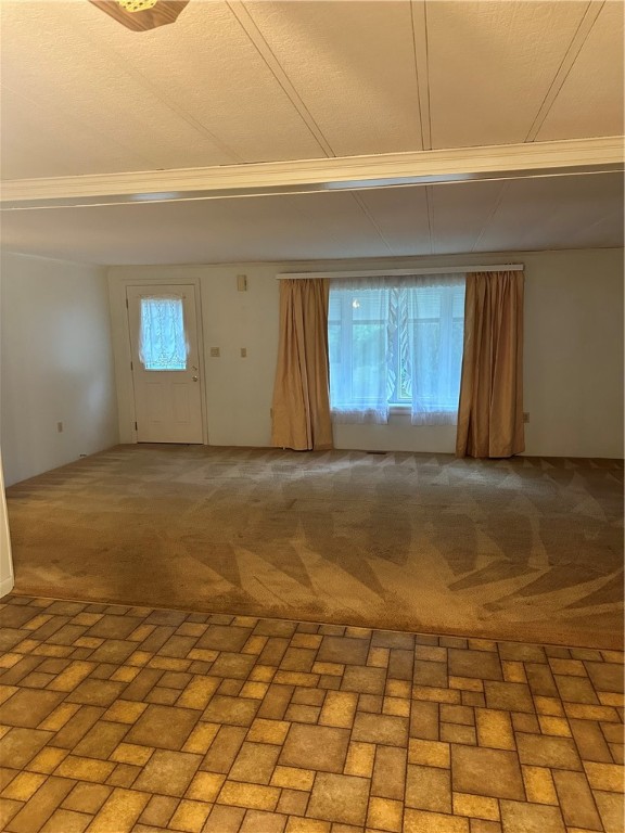 12 Friar Tuck Lane Coventry, RI 02816 - Photo 7 of 24