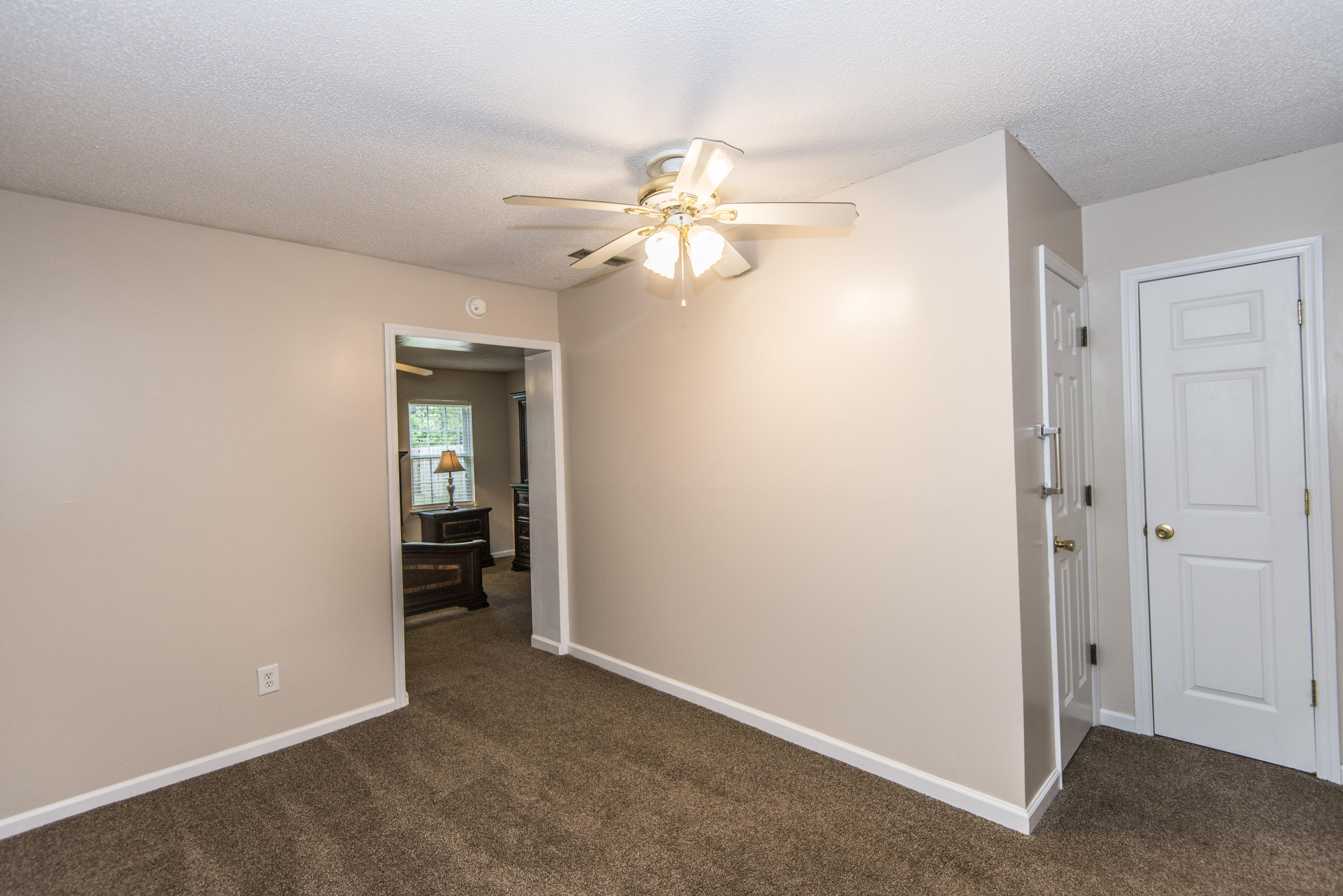 225 Tall Pines Road Ladson, SC 29456 - Photo 11 of 45 _DSC4083