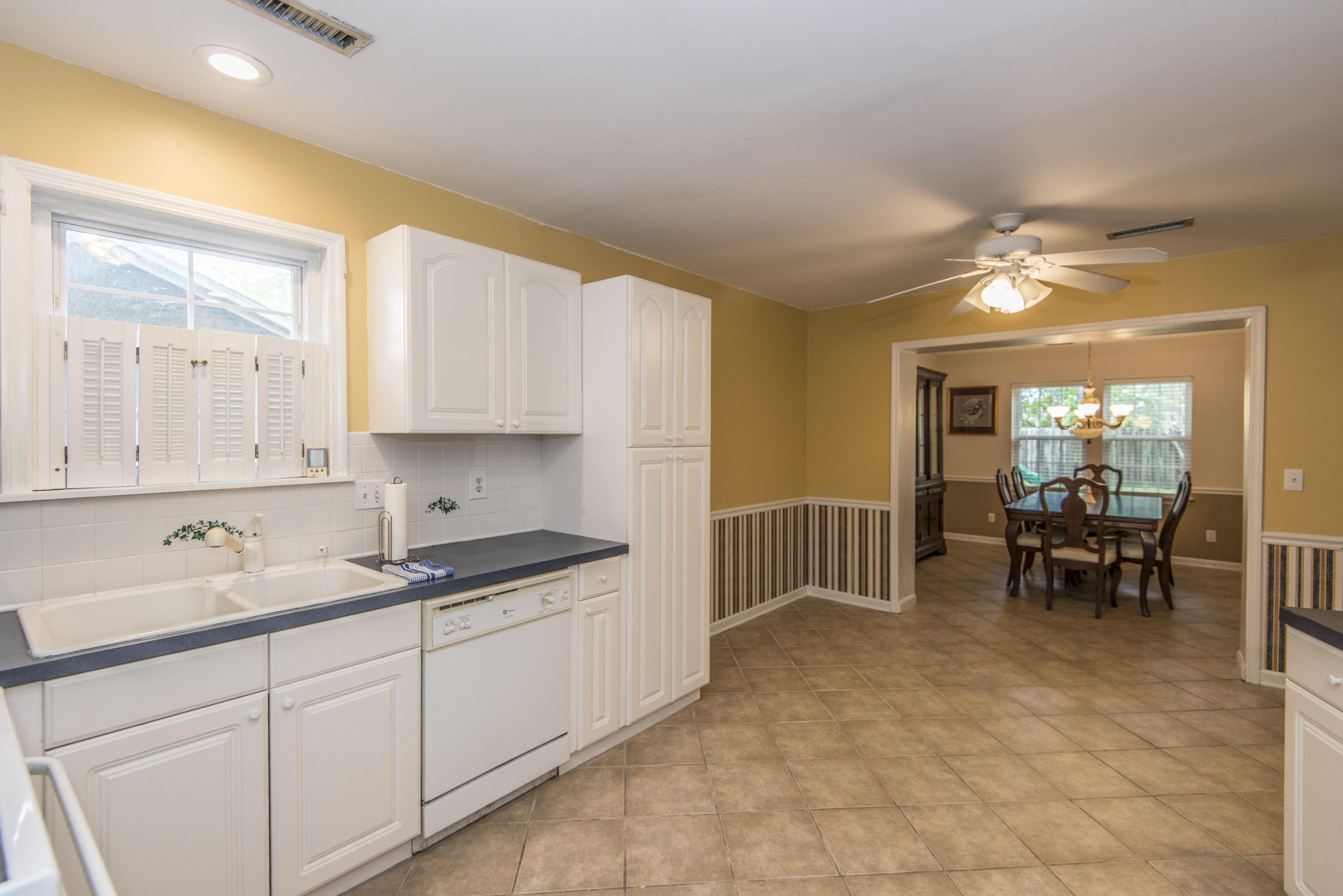 225 Tall Pines Road Ladson, SC 29456 - Photo 23 of 45 _DSC4067