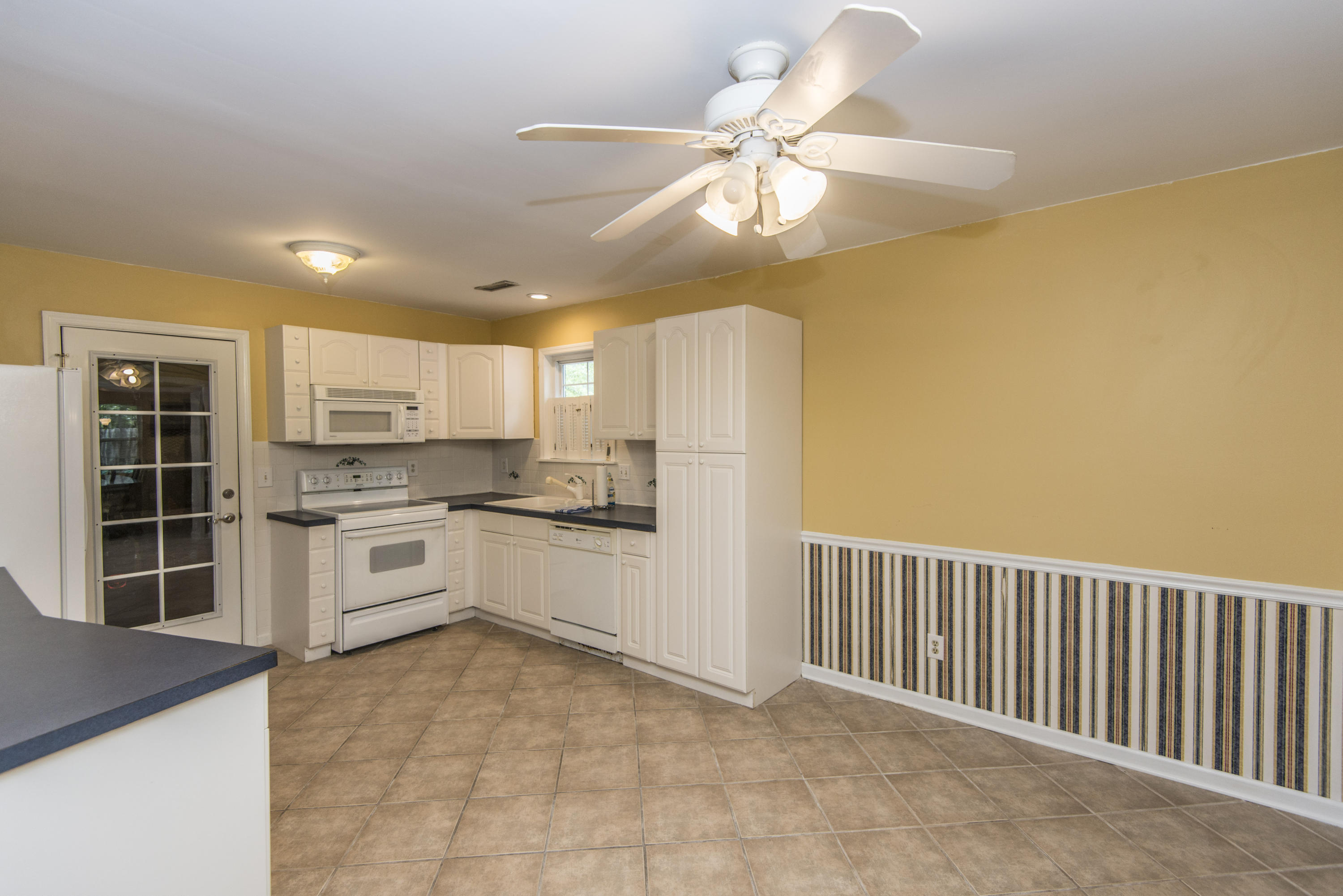 225 Tall Pines Road Ladson, SC 29456 - Photo 26 of 45 _DSC4063