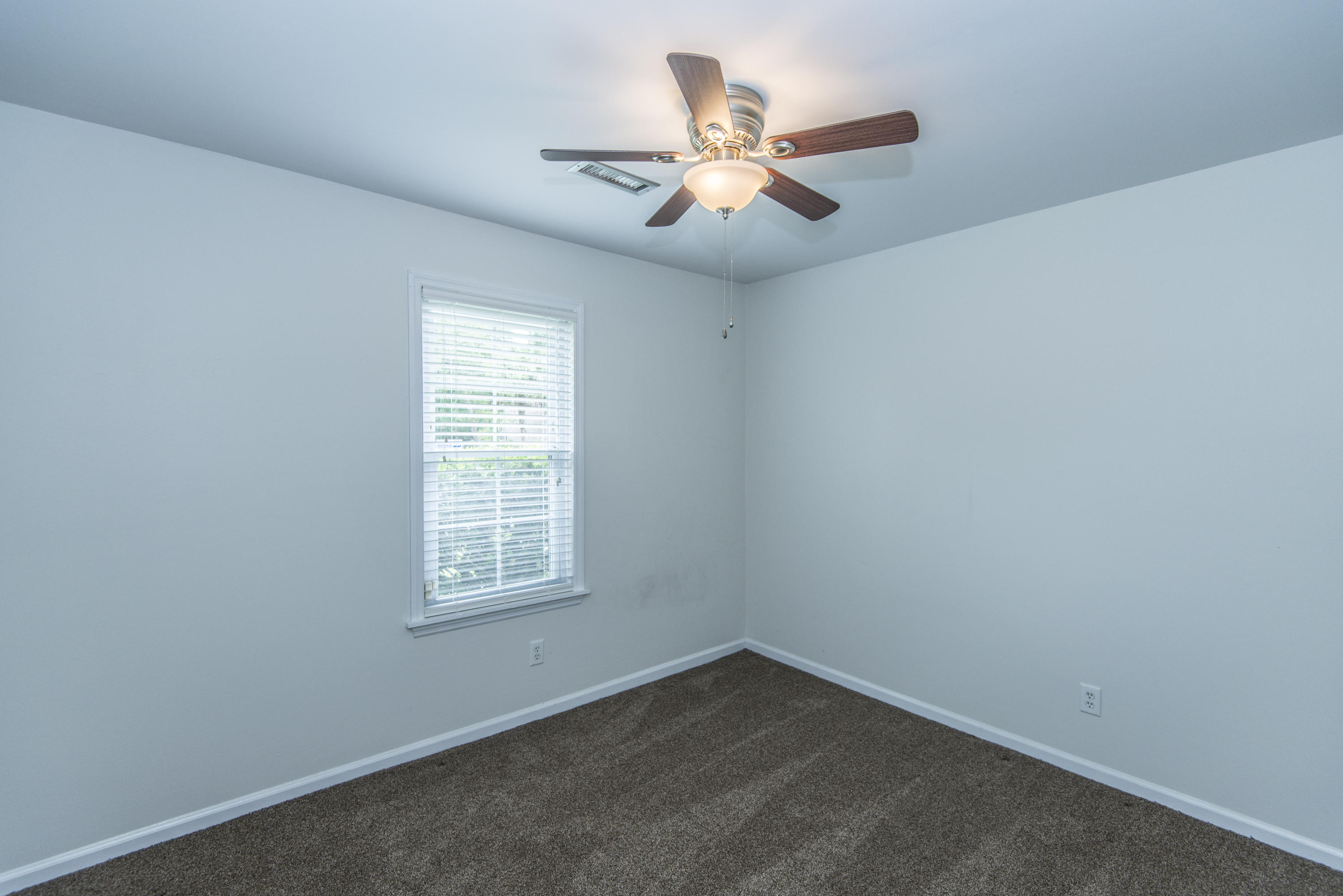 225 Tall Pines Road Ladson, SC 29456 - Photo 6 of 45 _DSC4089