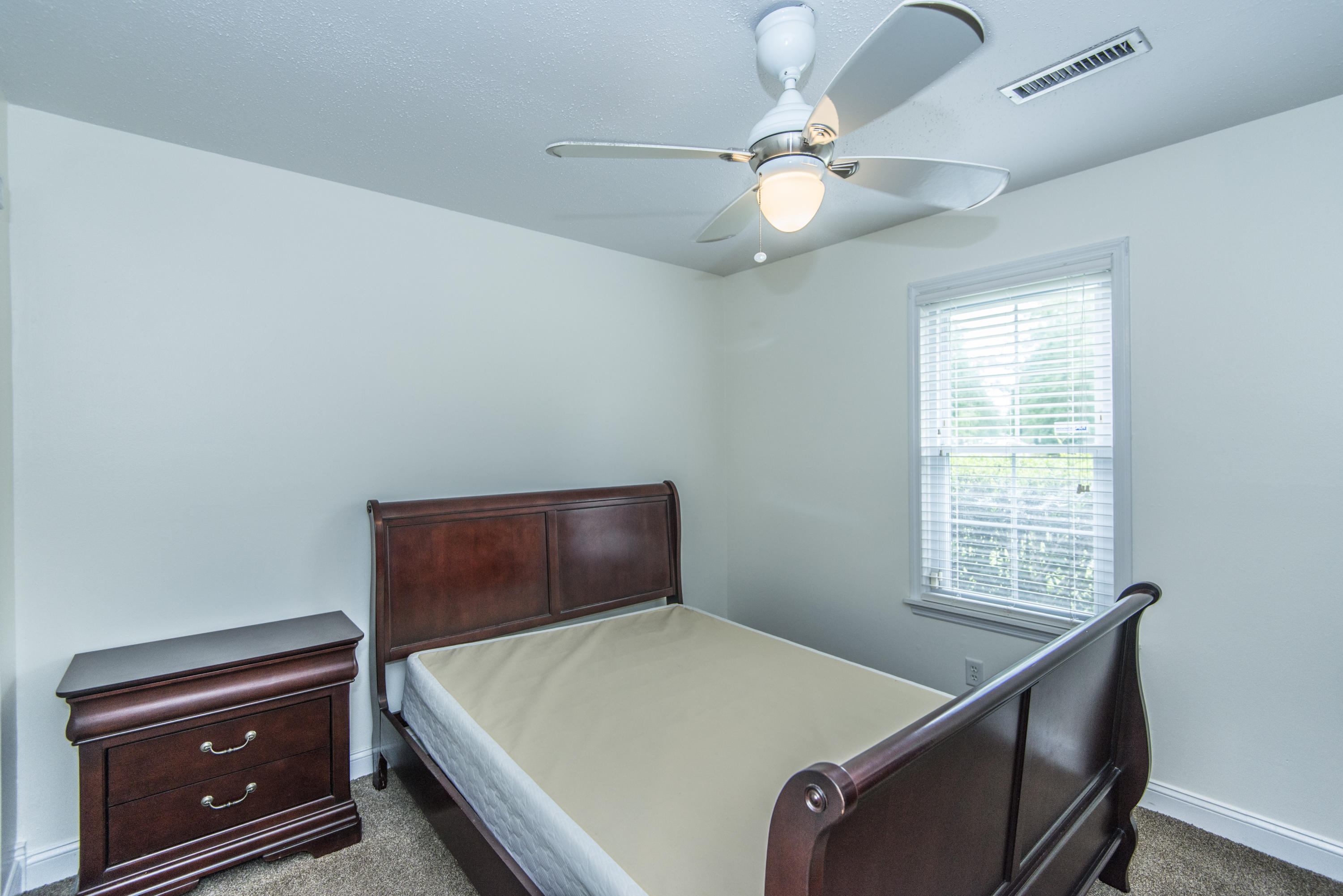 225 Tall Pines Road Ladson, SC 29456 - Photo 8 of 45 _DSC4087
