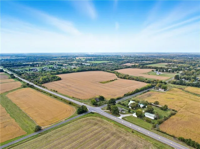 $3,990,000 | 13104 South 7th Highway, Greenwood, MO 64034