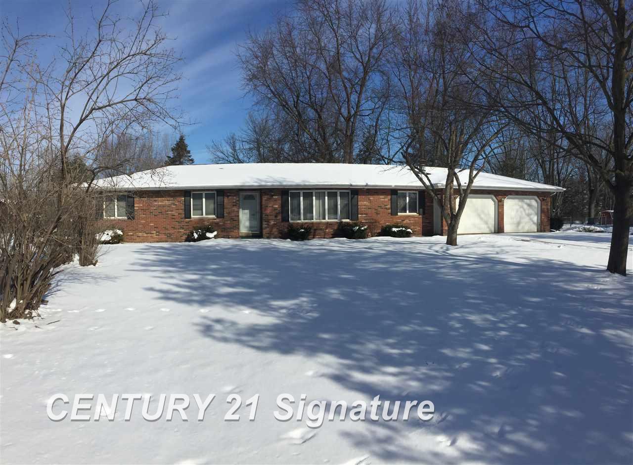 10290 Frost Road Freeland, MI 48623 - Photo 1 of 10