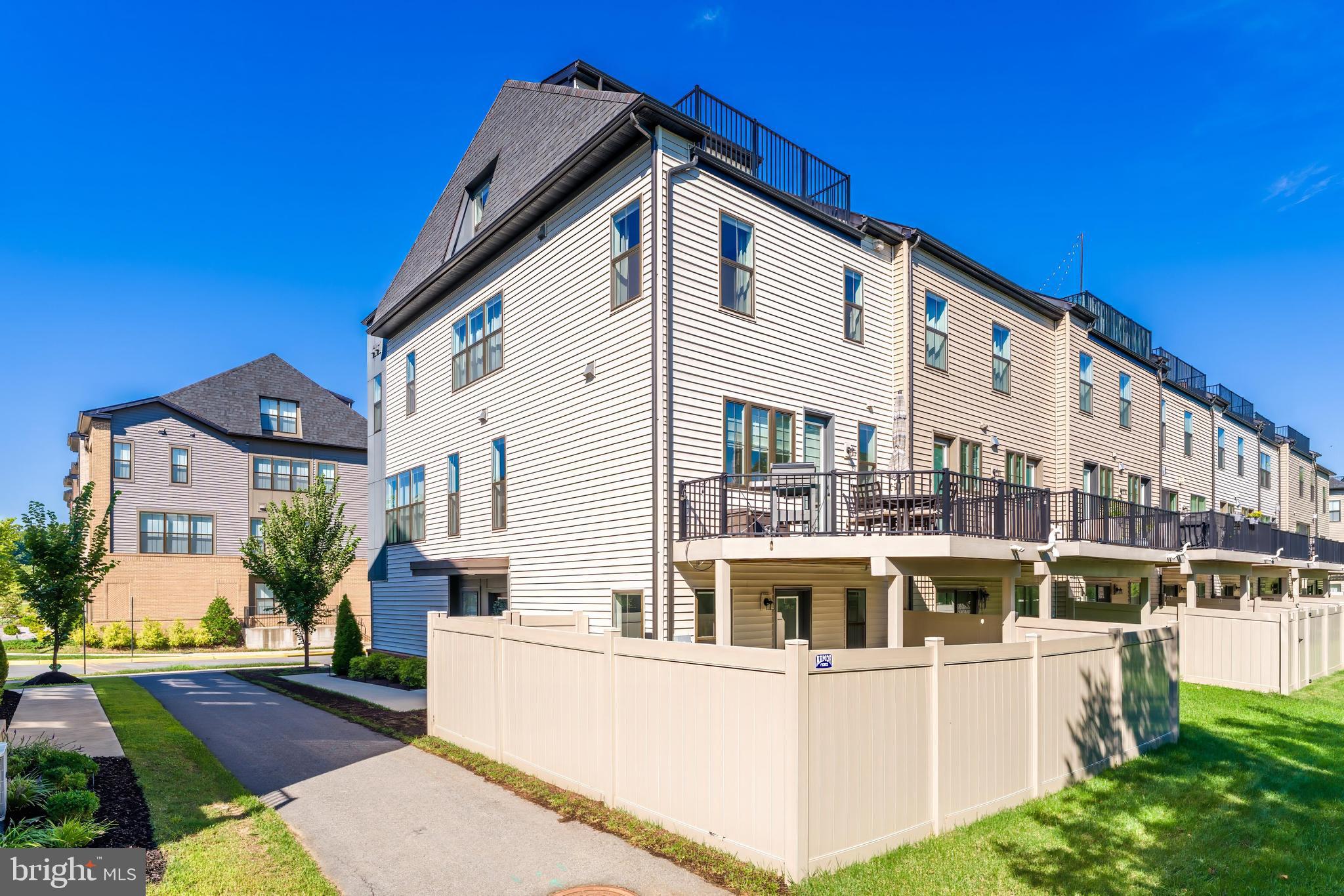 6277 Edsall Road Alexandria, VA 22312 - Photo 8 of 9 Gallery Image 8