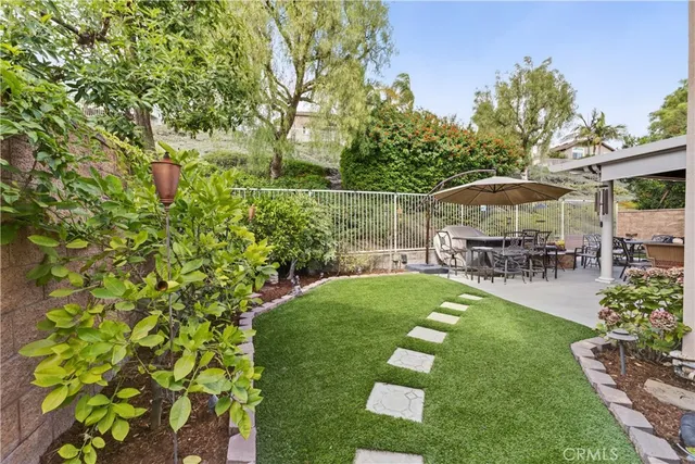 $1,375,000 | 17 VÃa Anadeja, Rancho Santa Margarita, CA 92688