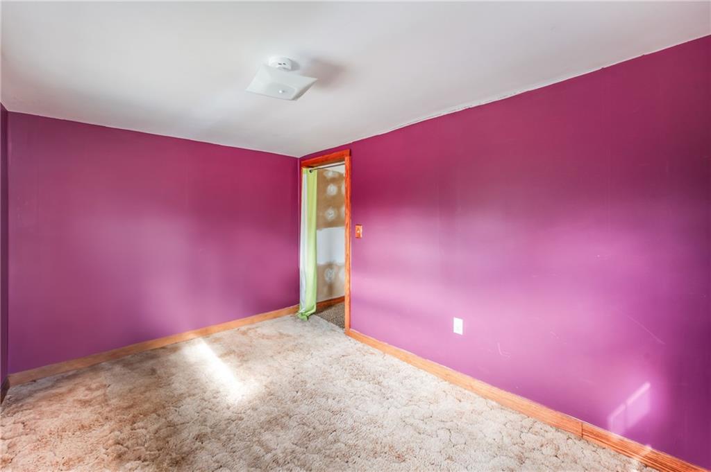 1869 Millbrook Road Grove City, PA 16127 - Photo 20 of 42