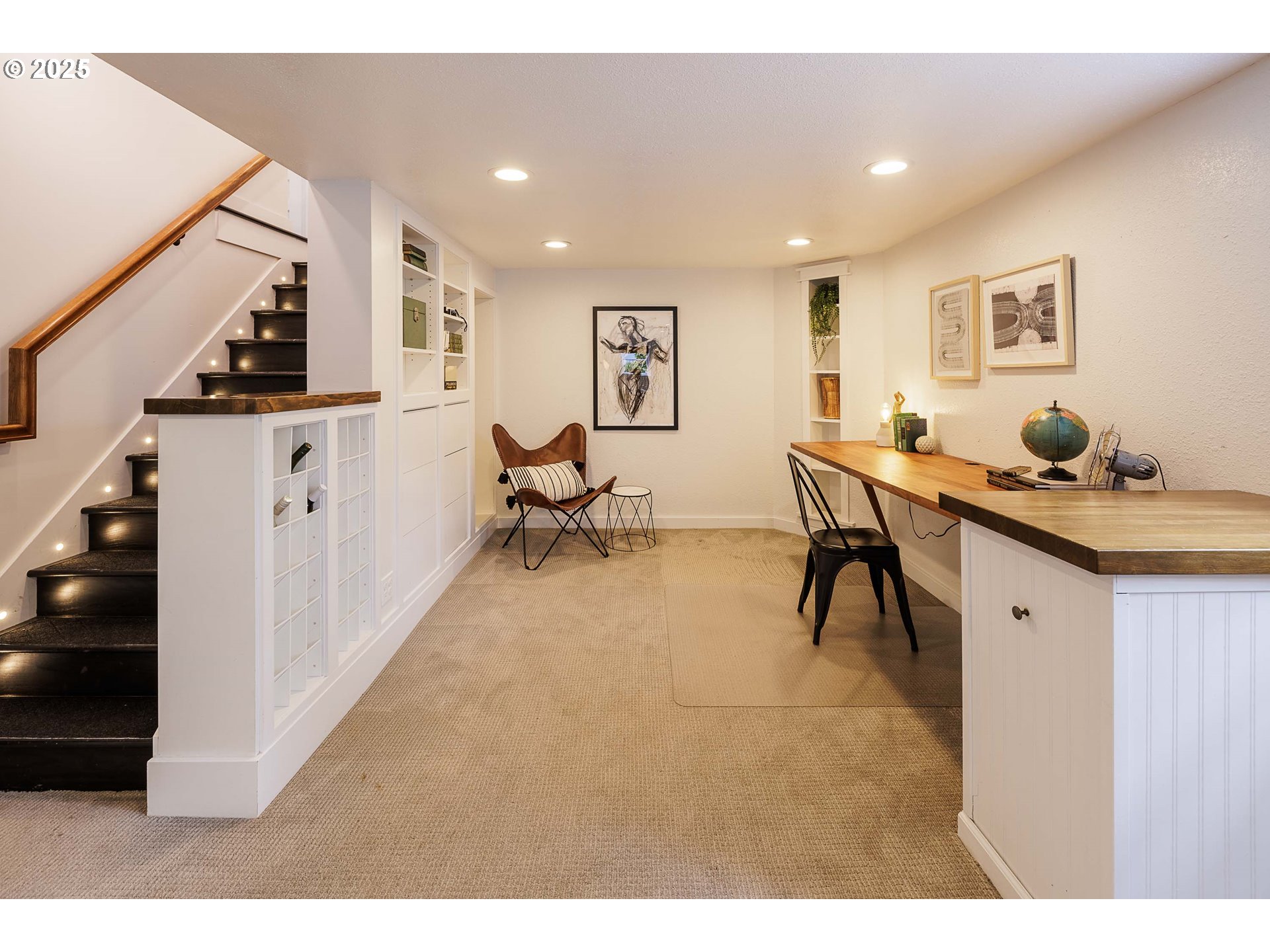 3028 Southwest Flower Terrace Portland, OR 97239 - Photo 19 of 34 Gallery Image 19