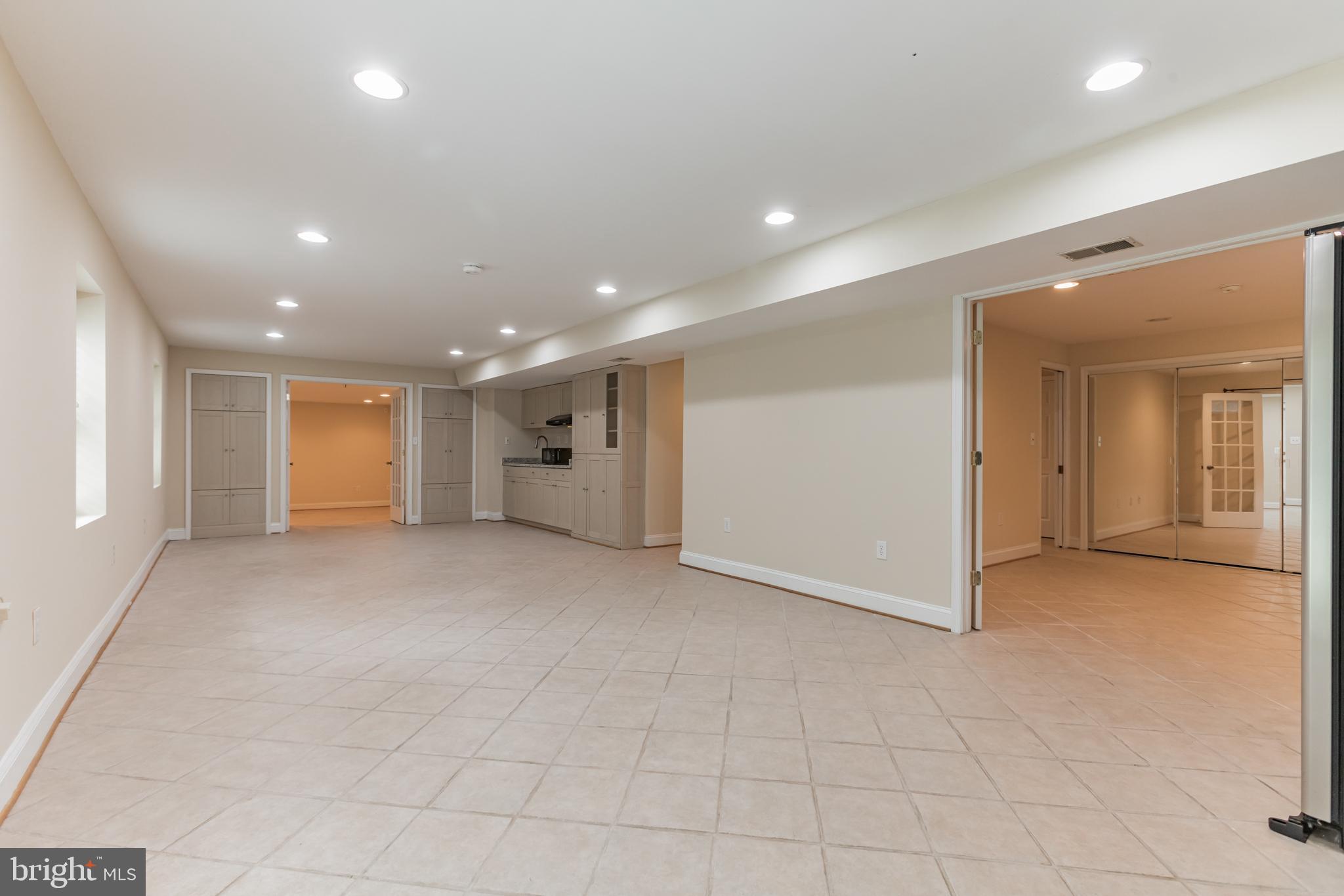 13907 Willow Tree Drive Rockville, MD 20850 - Photo 25 of 30 a view of an empty room