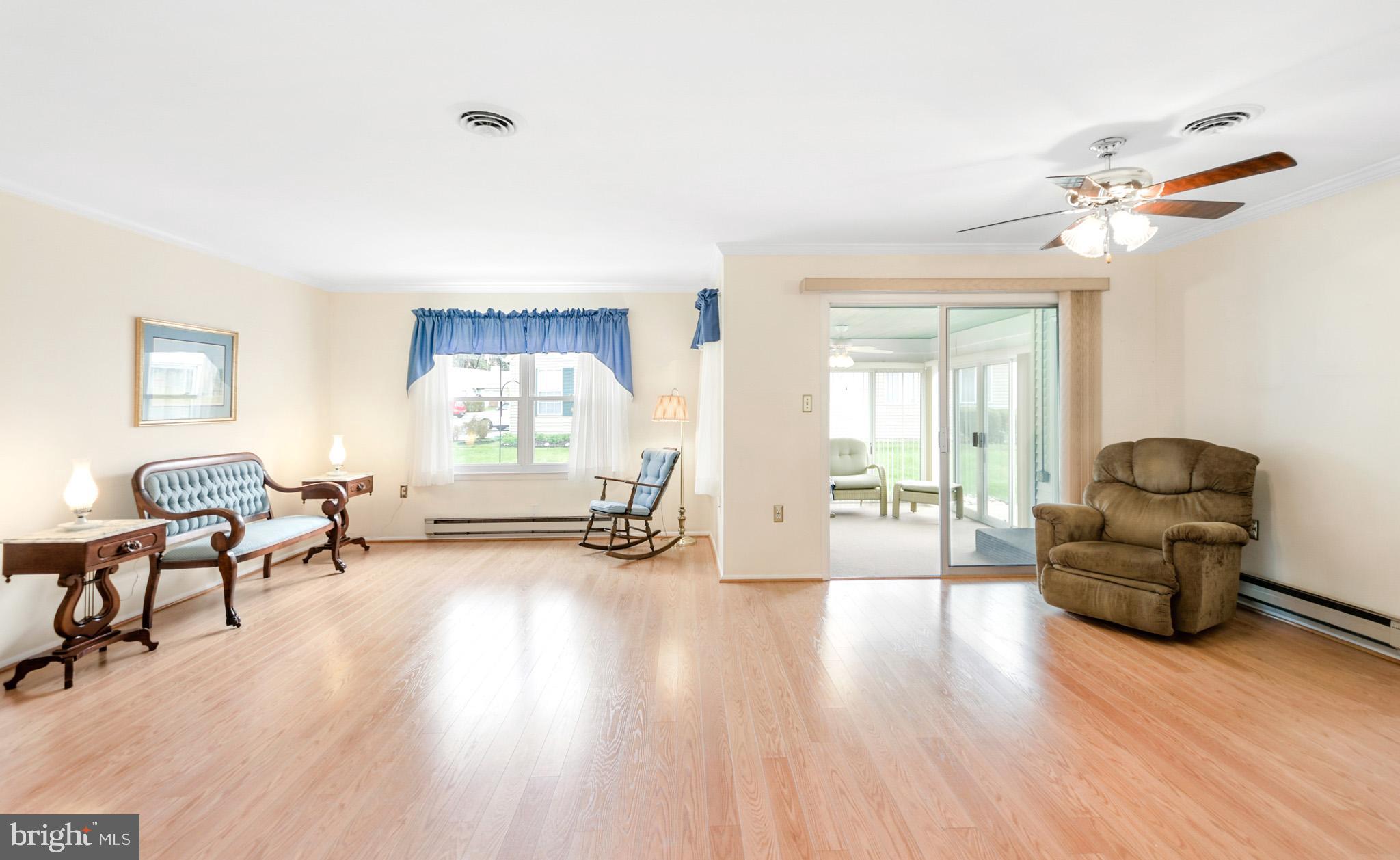 7011 Basswood Road Frederick, MD 21703 - Photo 7 of 33 Natural light