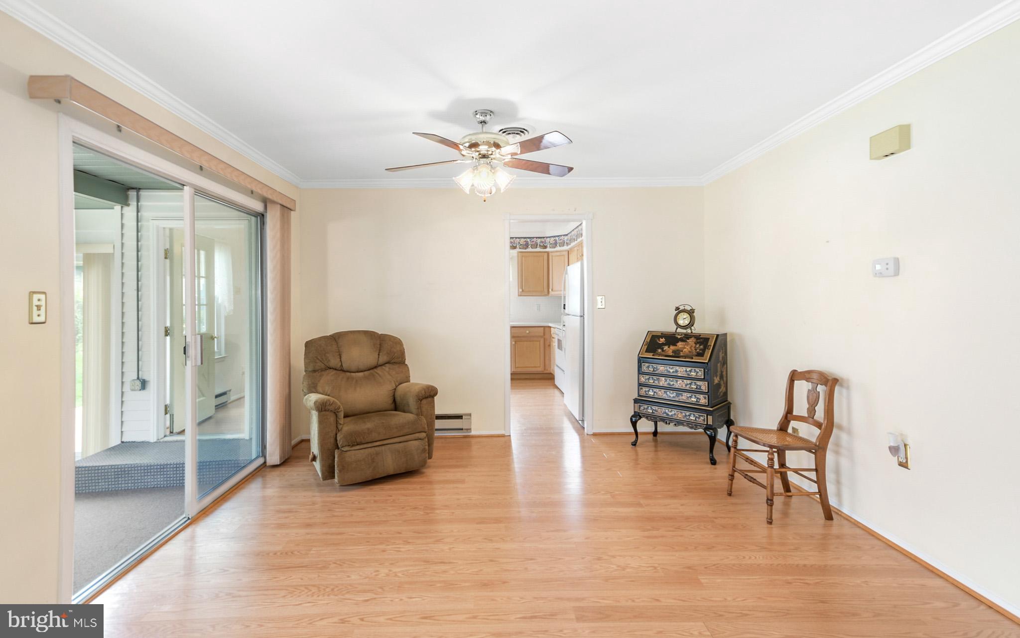 7011 Basswood Road Frederick, MD 21703 - Photo 8 of 33 Dining area
