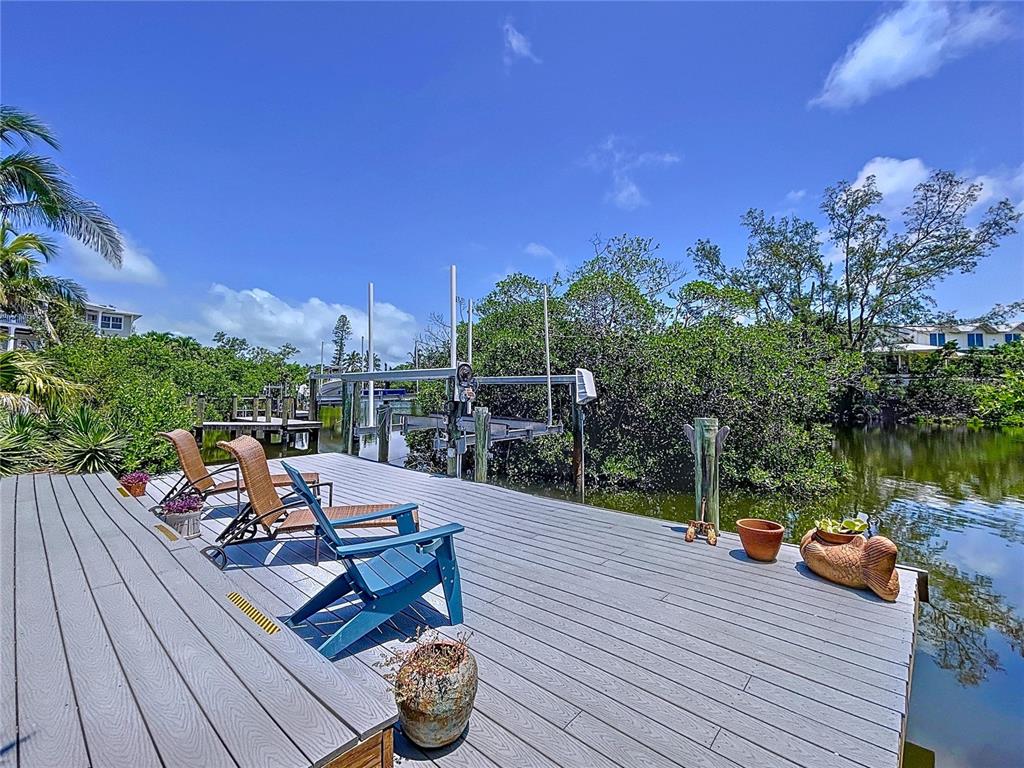 706 Jacaranda Road Anna Maria, FL 34216 - Photo 5 of 70 Gallery Image 5