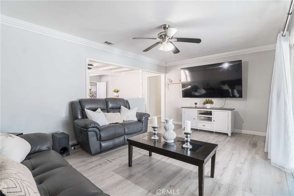 15705 Hayter Avenue Paramount, CA 90723 - Photo 21 of 40