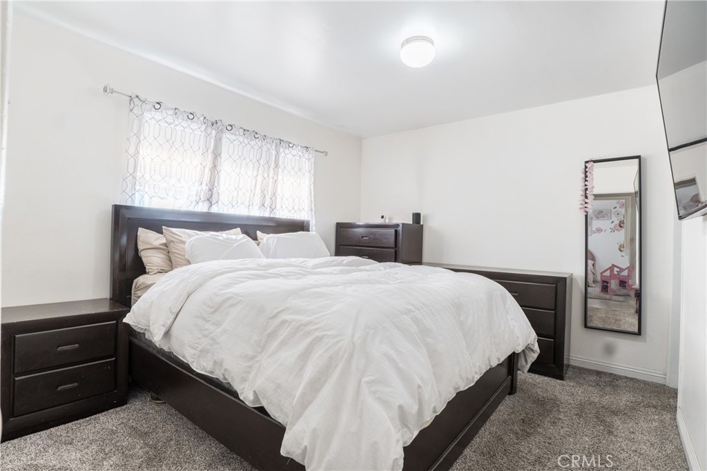 15705 Hayter Avenue Paramount, CA 90723 - Photo 25 of 40