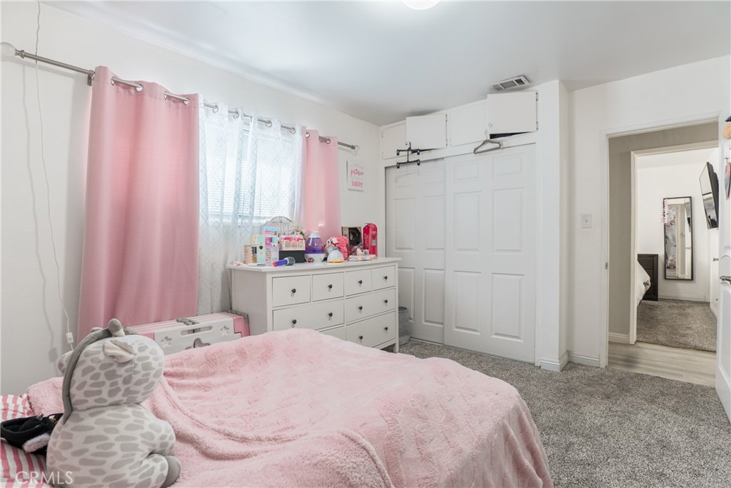 15705 Hayter Avenue Paramount, CA 90723 - Photo 32 of 40