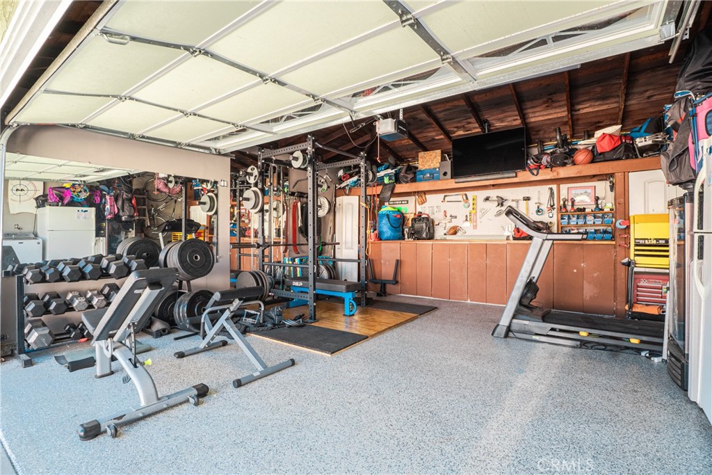 15705 Hayter Avenue Paramount, CA 90723 - Photo 39 of 40