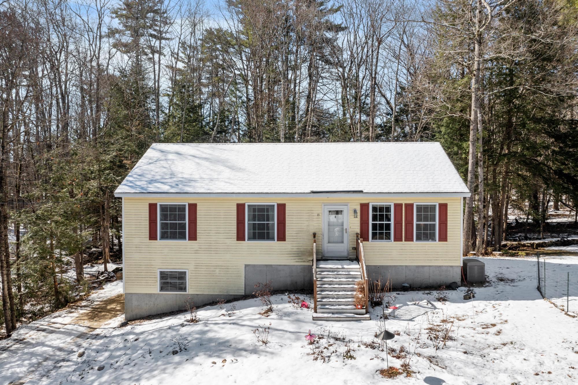 71 Windsor Way Barnstead, NH 03225 - Photo 2 of 36 Gallery Image 2