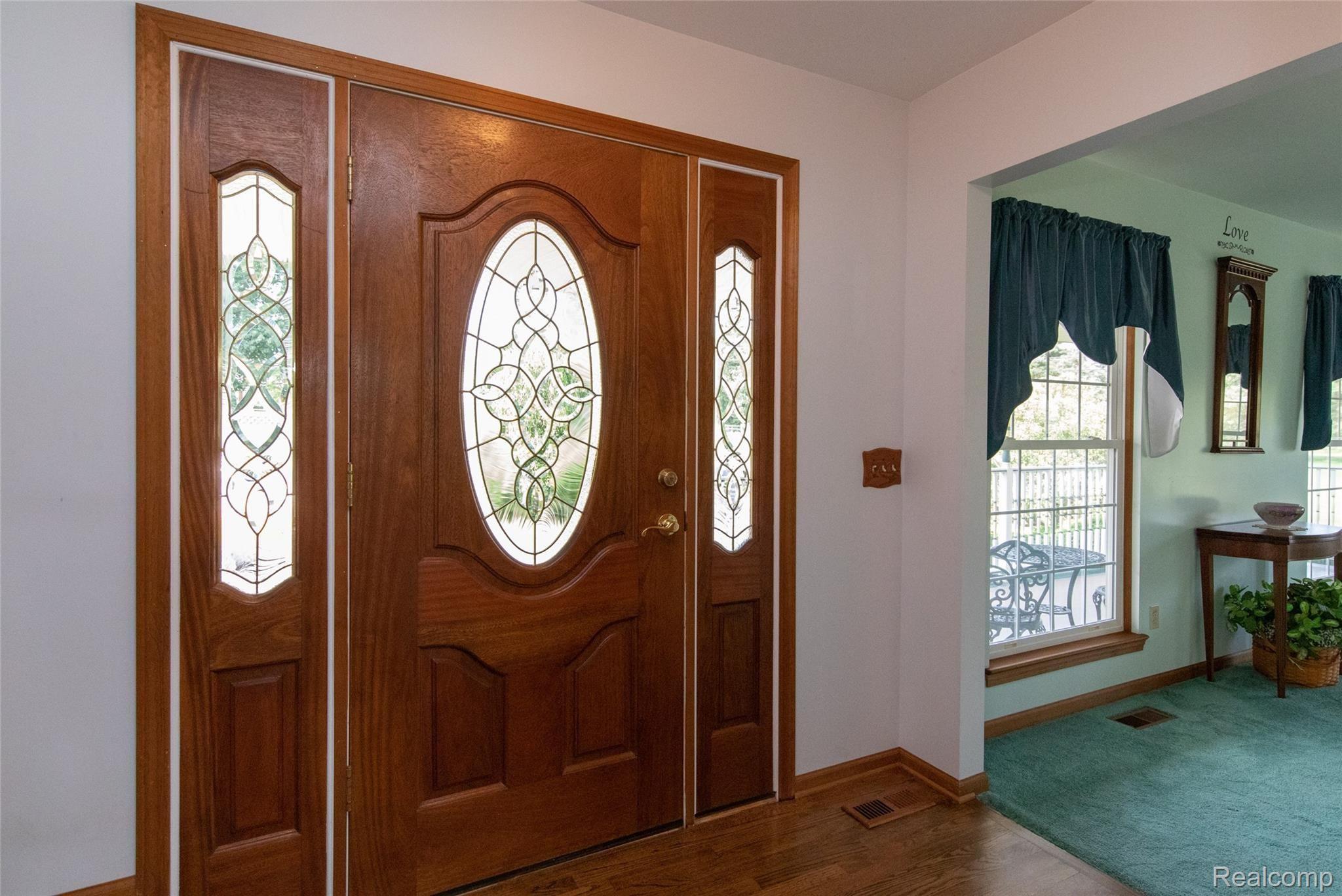 5397 Clarkston Road Clarkston, MI 48348 - Photo 7 of 60 7.1