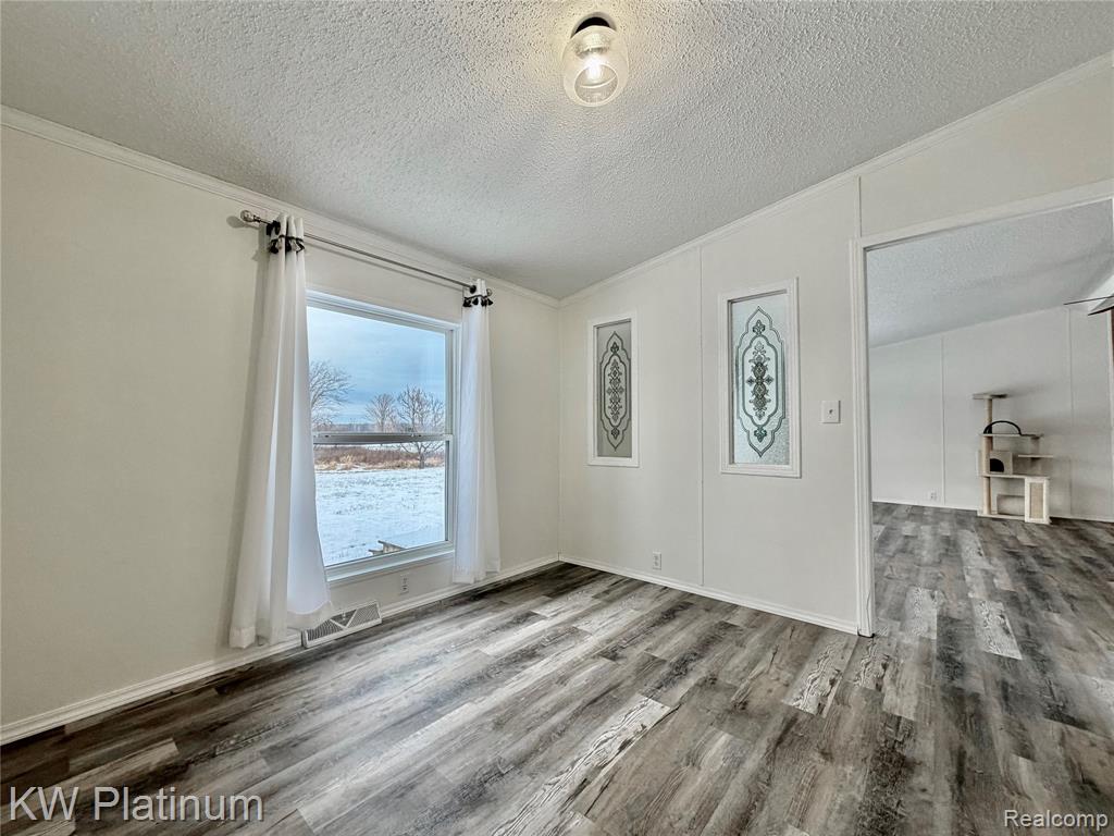 4601 Norman Road Fort Gratiot, MI 48059 - Photo 12 of 30 Gallery Image 12