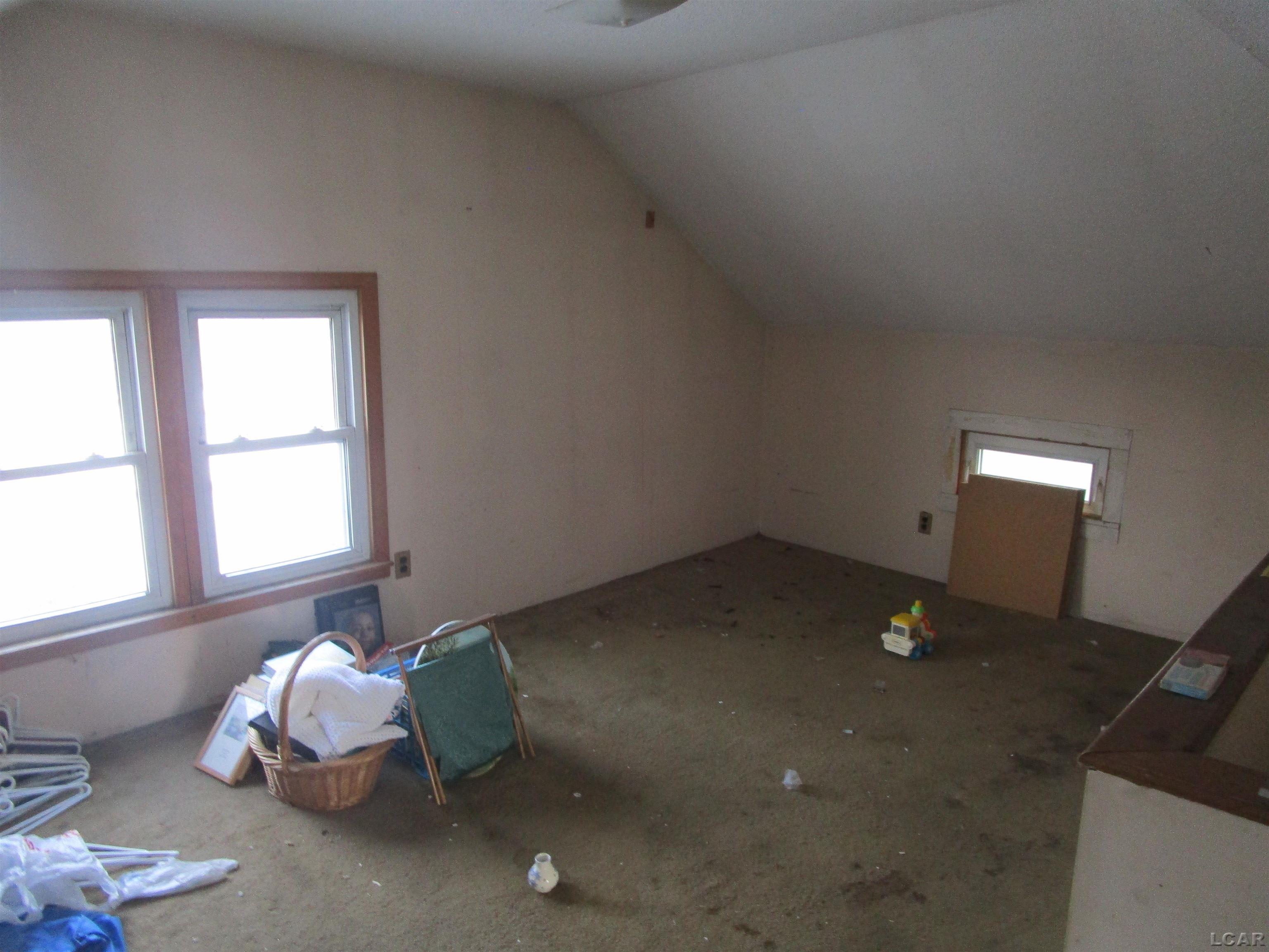 12616 Burton Road Manitou Beach, MI 49253 - Photo 11 of 15 50200109-087366aa-8bbf-4cc8-b050-9bf09cf0909b.JPG