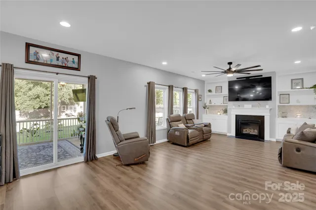 $435,000 | 105 Madison Court, Camden, SC 29020