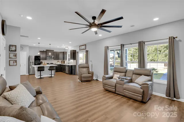 $435,000 | 105 Madison Court, Camden, SC 29020