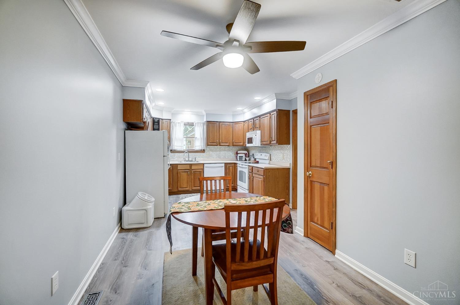 9037 Winton Road, Unit 3 Cincinnati, OH 45231 - Photo 9 of 31