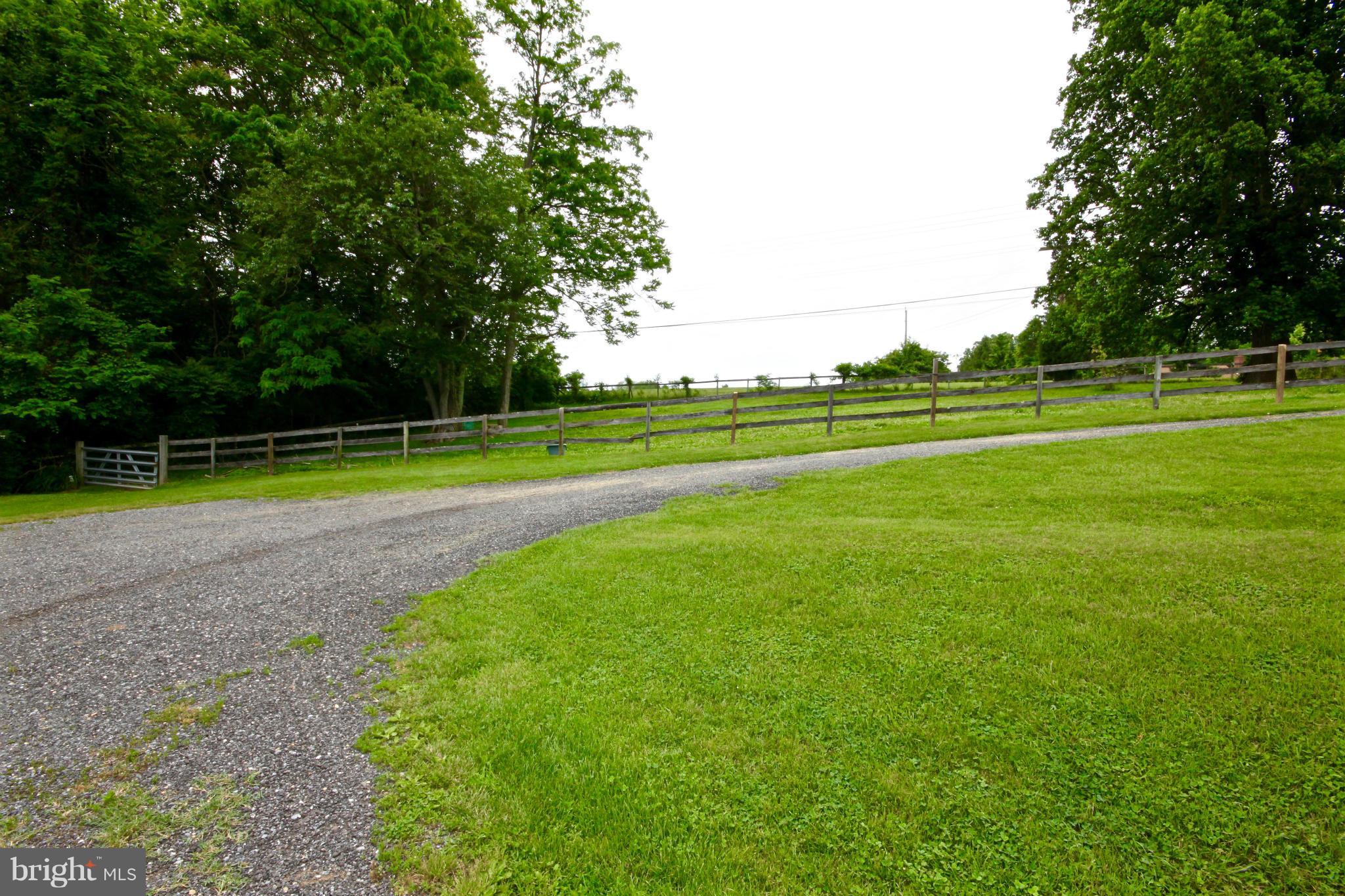 3629 Solomons Island Road Harwood, MD 20776 - Photo 16 of 26 View