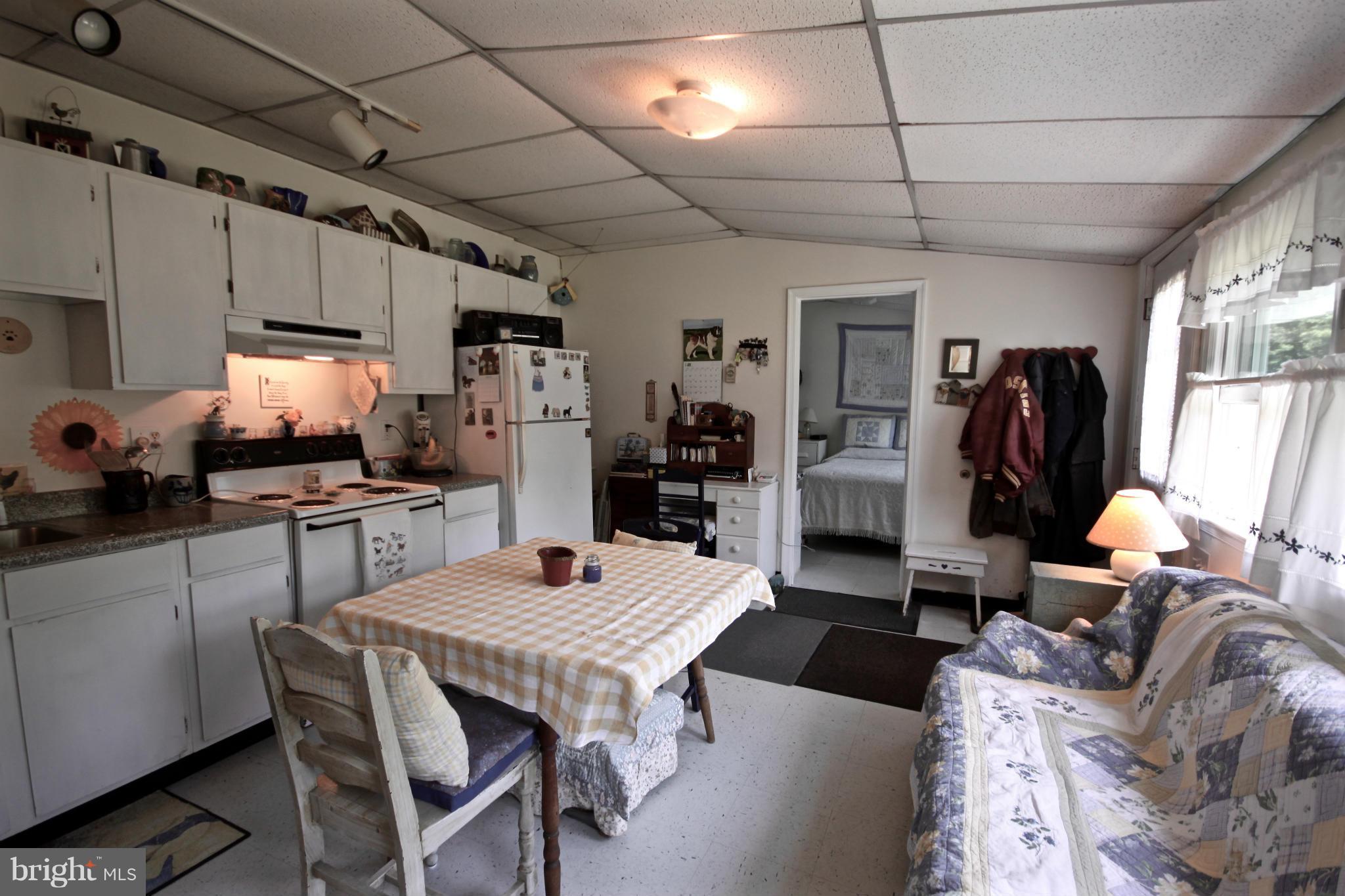 3629 Solomons Island Road Harwood, MD 20776 - Photo 20 of 26 Interior (General)