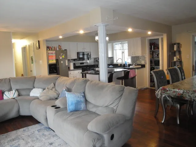 $374,500 | 2308 Flint Court, Dyer, IN 46311