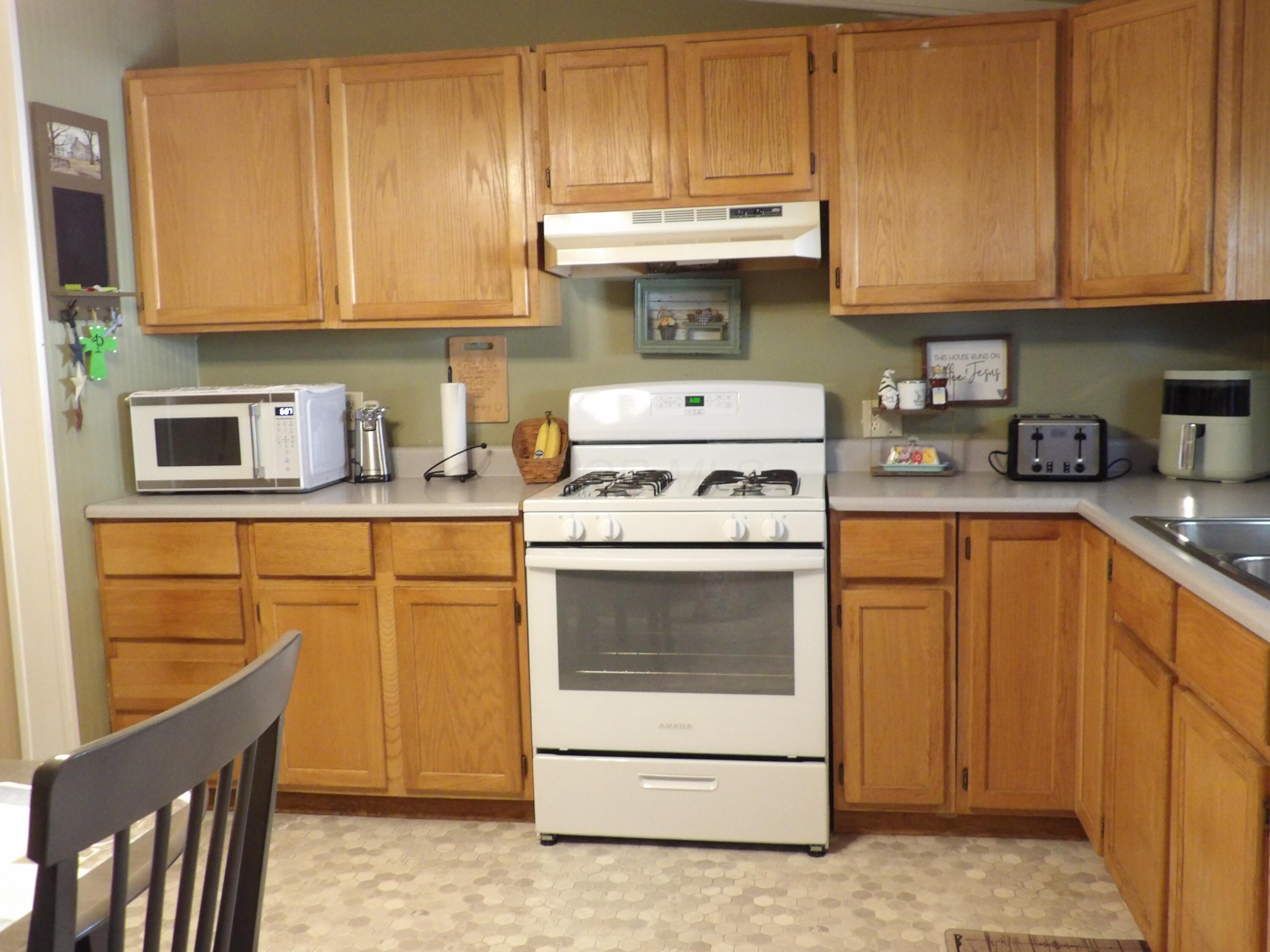 2445 Columbus-Lancaster Road Northwest, Unit LOT 30 Lancaster, OH 43130 - Photo 9 of 26 104_2213