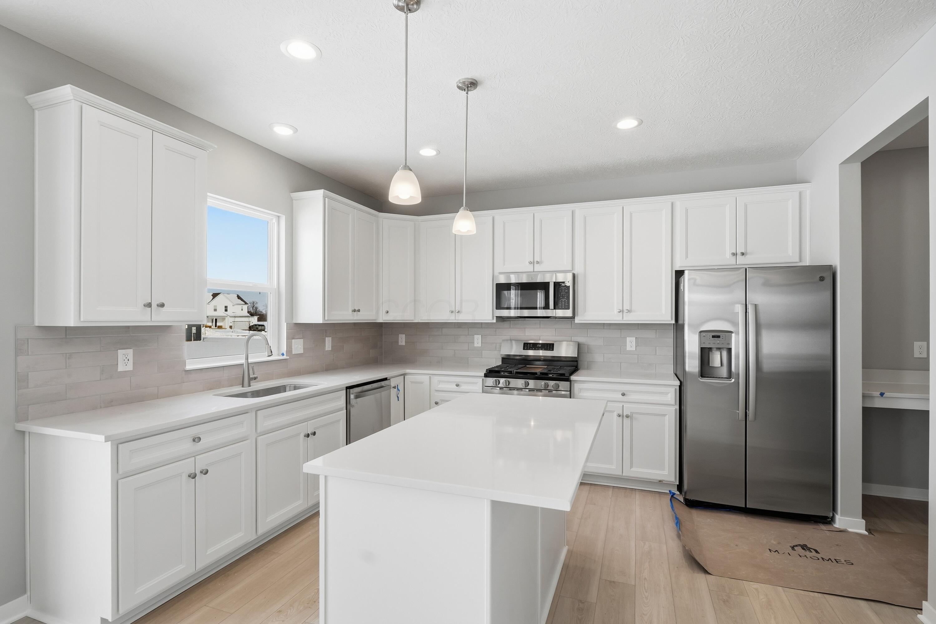 1626 Stinson Road Delaware, OH 43015 - Photo 17 of 39 Kitchen