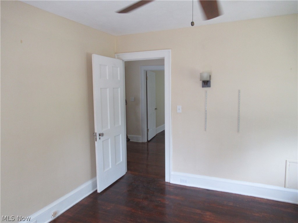 321 Center Road Bedford, OH 44146 - Photo 29 of 35 Gallery Image 29