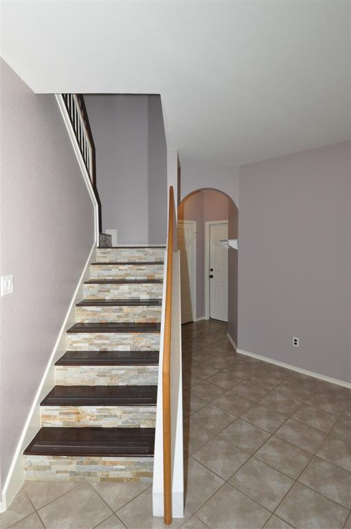 1900 Scofield Ridge Parkway, Unit 5403 Austin, TX 78727 - Photo 8 of 26 a view of entryway