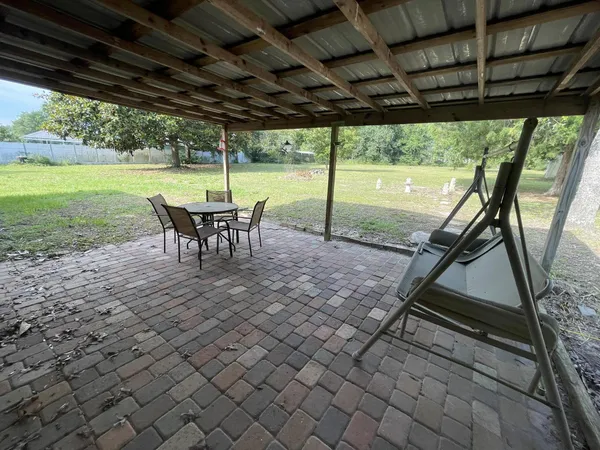 $1,500 | 688 Roberts Drive, DeFuniak Springs, FL 32433