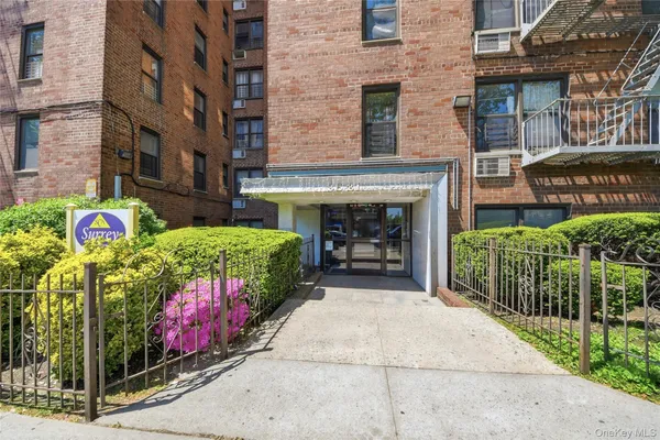 $175,000 | 3531 Bronxwood Avenue, Unit 6K | Williamsbridge