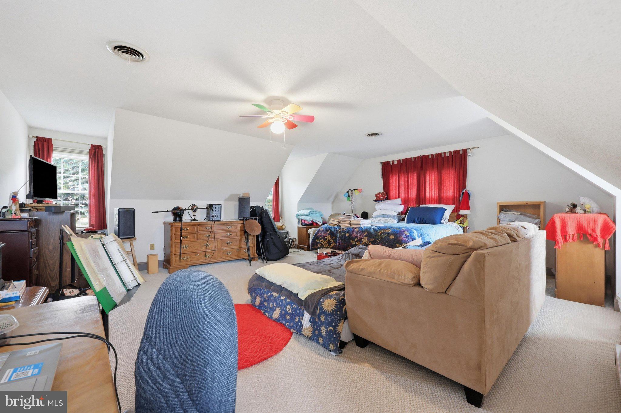 15613 Natural Well Road Williamsport, MD 21795 - Photo 21 of 54 Primary Bedroom