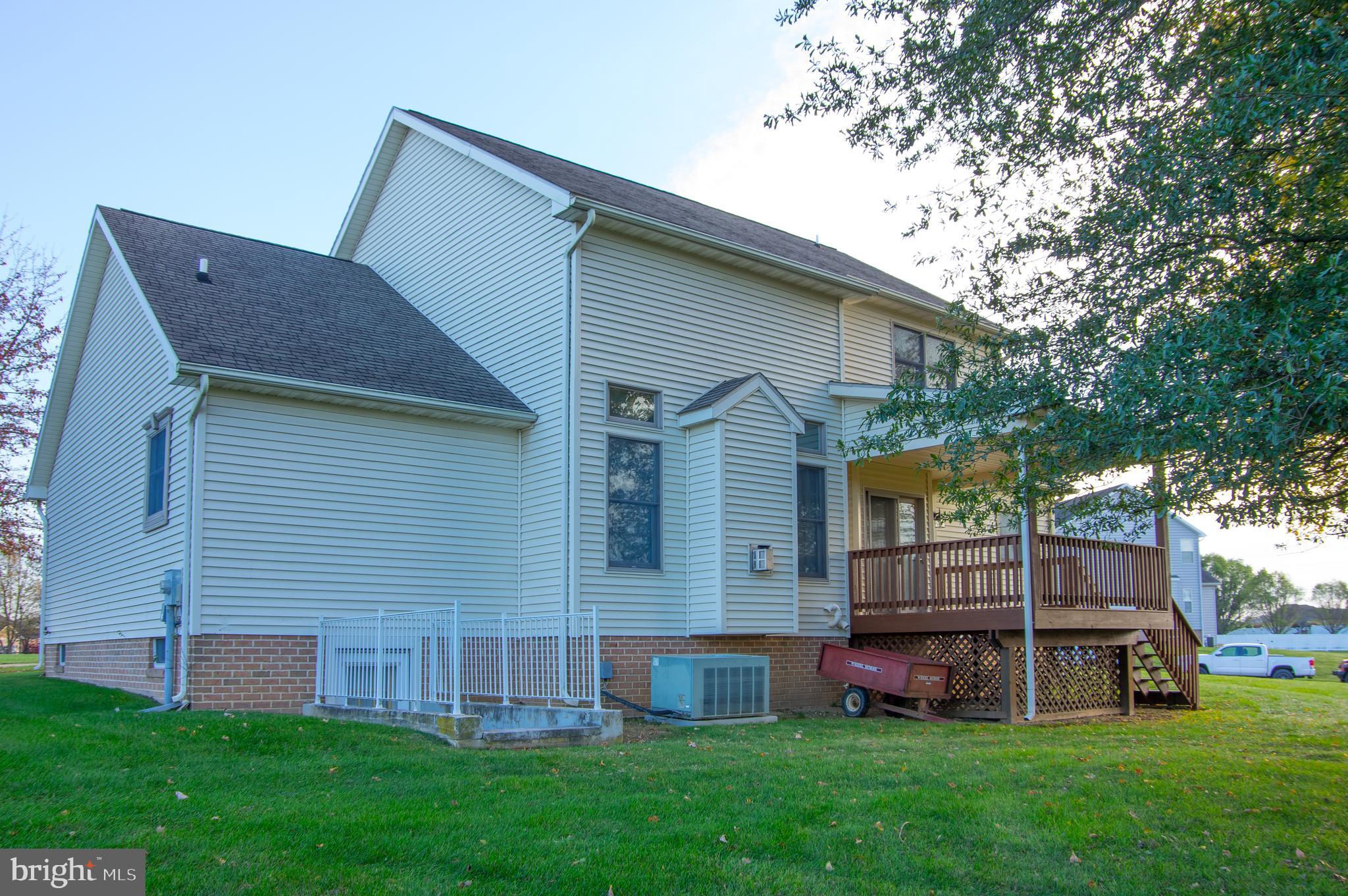 5030 Grandview Road Hanover, PA 17331 - Photo 5 of 44